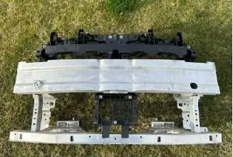Porsche Macan (95C) Front bumper support beam 95C807109 19052021 202120