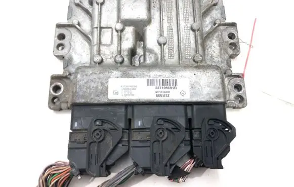 Renault Megane III Engine control unit/module ECU