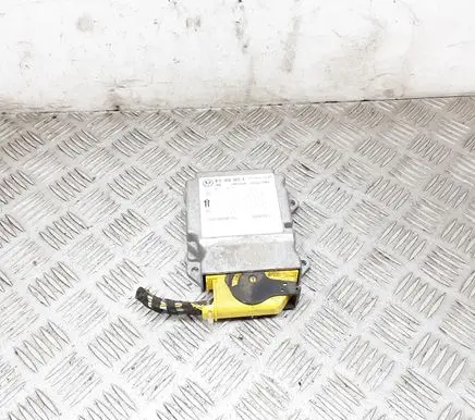 Skoda Octavia Mk2 (1Z) Airbag control unit/module 00378D05NTVX 52040709C 5WK43410