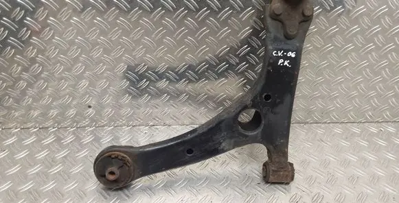 Toyota Corolla Verso E121 Front lower control arm/wishbone