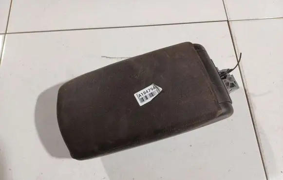 Audi A6 S6 C6 4F Armrest 