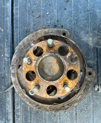 Lancia Ypsilon Rear wheel hub spindle/knuckle 