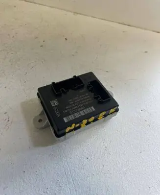 Volvo S60 Door control unit/module 31343044 AV6N14C237BB AV6N14C108AE