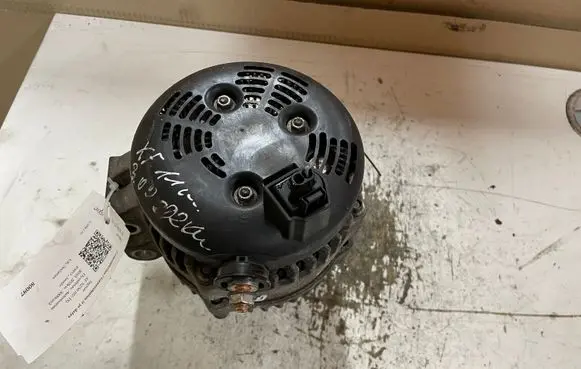 Jaguar XF X250 Generator/alternator 8X2310300CB 1042106120