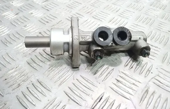 Renault Scenic I Master brake cylinder