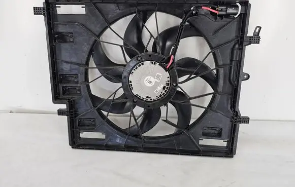 Volvo V60 Electric radiator cooling fan SPEED32411235 32411235