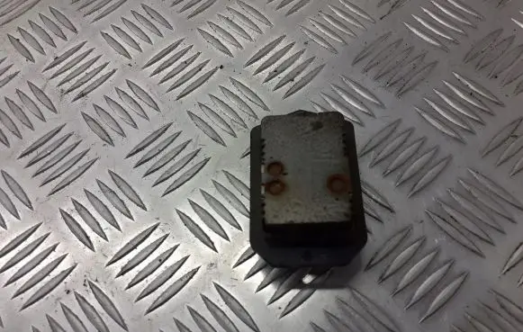Toyota Yaris Heater blower fan relay BRAK