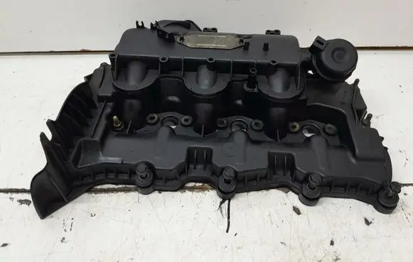 Rocker cam cover
