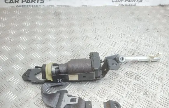 Volvo S80 Front seatbelt 9476735