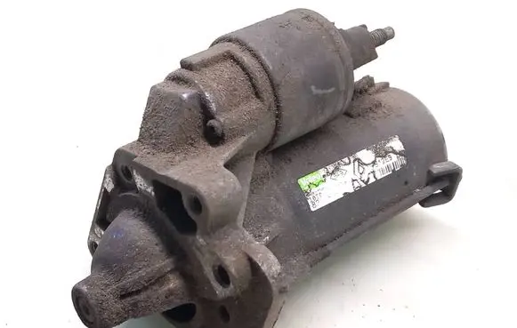 Renault Megane III Starter motor 8200836473