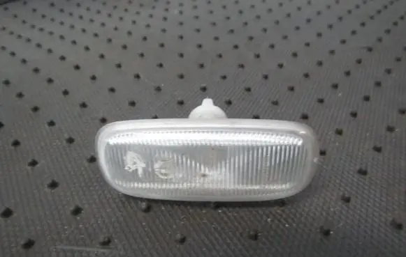 Audi A6 S6 C5 4B Front fender indicator light 4b0949127