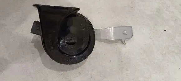 Mercedes-Benz E W213 Horn signal A2135424300
