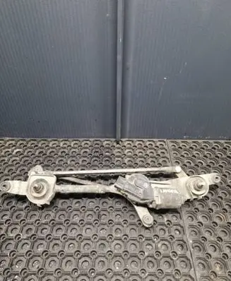 Front wiper linkage and motor