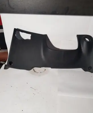 Hyundai Genesis Panel trim 847512M100