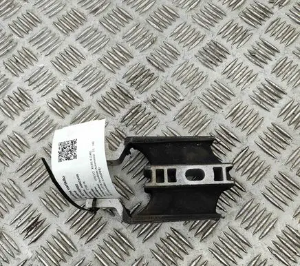 Volvo XC60 Engine mount bracket 31339956