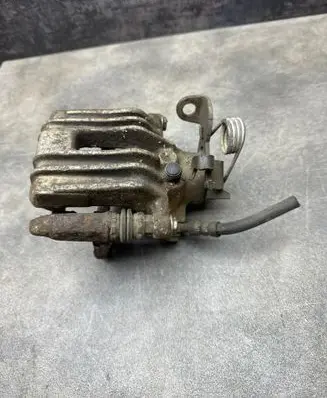 Audi A4 S4 B6 8E 8H Rear brake caliper 8E0615424G