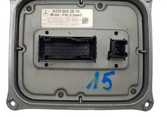Mercedes-Benz E W213 Xenon control unit/module A2139002810