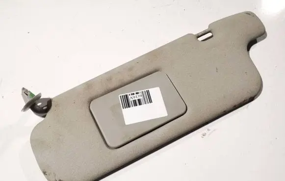 Toyota Yaris Sun visor