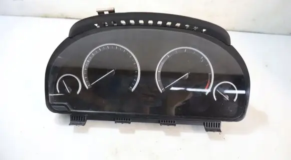 BMW 6 F12 F13 Clock 0263703081