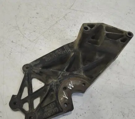 Volkswagen Sharan Engine mounting bracket 7MO199308E