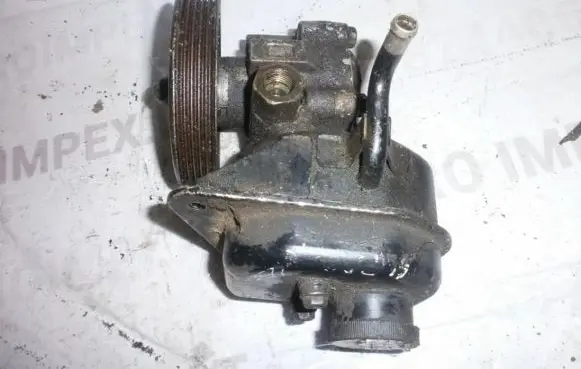 Subaru Legacy Power steering pump