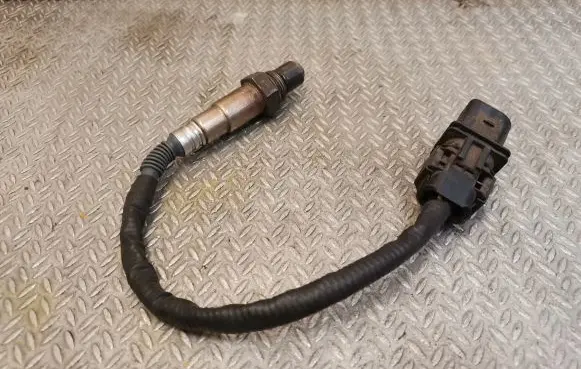 Mercedes-Benz A W169 Lambda probe sensor 0035426918