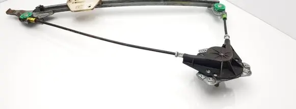 Rear door manual window regulator