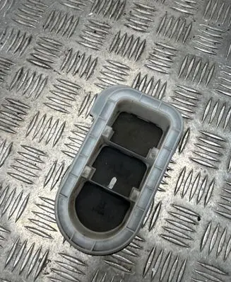 Honda HR-V Quarter panel pressure vent 