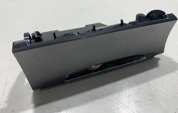 Volkswagen PASSAT B6 Car ashtray 3C0863284 3C0857961 318220100