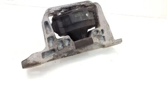 Ford Focus Engine mount bracket CV616F012EB 121072009