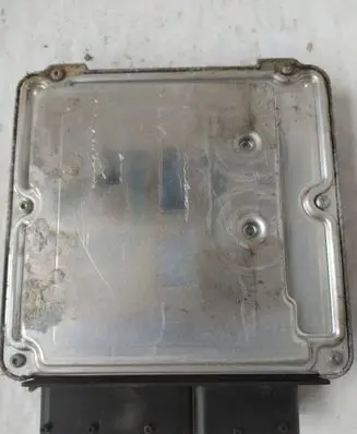 Volkswagen PASSAT B6 Engine control unit/module 03G906016FM 0281011903