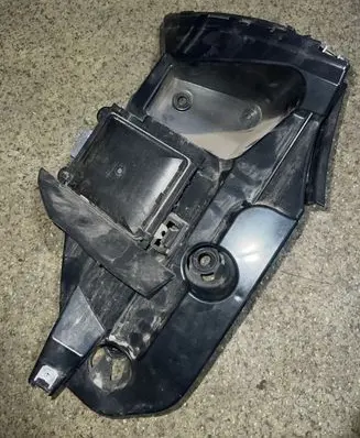 BMW X6 F16 Rear bumper mounting bracket 7338285