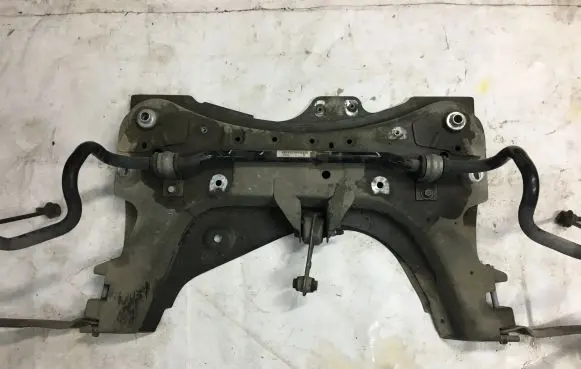 Renault Clio IV Front subframe 544013884R