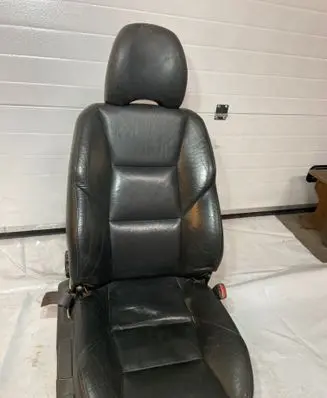Volvo V70 Front passenger seat 