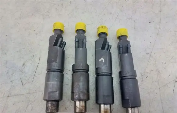 Daewoo Lublin Fuel injectors set VA42S3903017