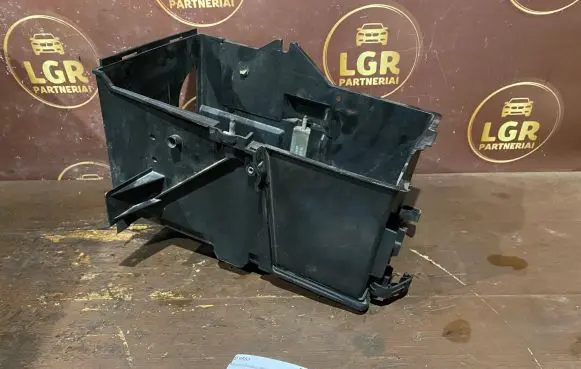 Volvo S40 Battery box tray 30667941
