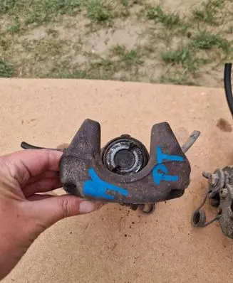 Peugeot Expert Rear brake caliper 