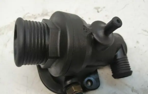 Ford Transit Thermostat/thermostat housing 924F9K457AC