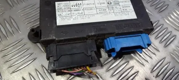 Renault Laguna I Other control units/modules 7700421261A 7700421261-A