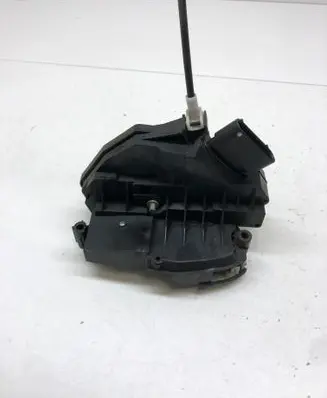 Volvo V60 Rear door lock 31301746