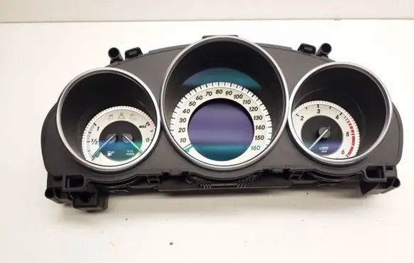 Mercedes-Benz E W212 Speedometer (instrument cluster) A2129001625