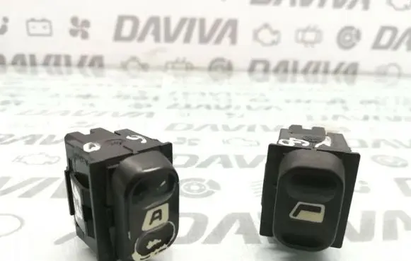 Citroen Berlingo Electric window control switch