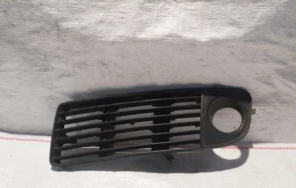 Audi A6 S6 C6 4F Front bumper lower grill 4B0807681G