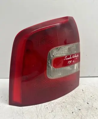 Skoda Octavia Mk2 (1Z) Rear/tail lights 275901