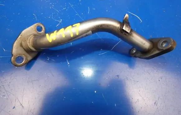 Mercedes-Benz CLA C117 X117 W117 Turbo turbocharger oiling pipe/hose A6511800822