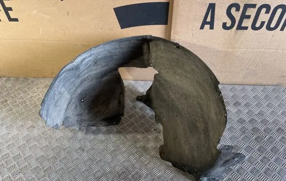 Audi TT TTS Mk2 Front wheel arch liner splash guards 8J0821171A