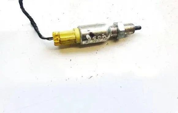 Honda Civic IX Brake pedal sensor switch