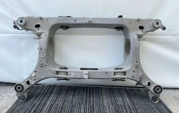 Volvo XC40 Rear subframe 32221946