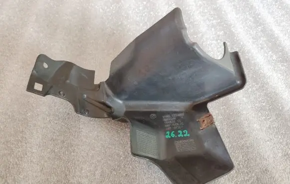 BMW 2 F22 F23 Other engine bay part 7274866 51757274866