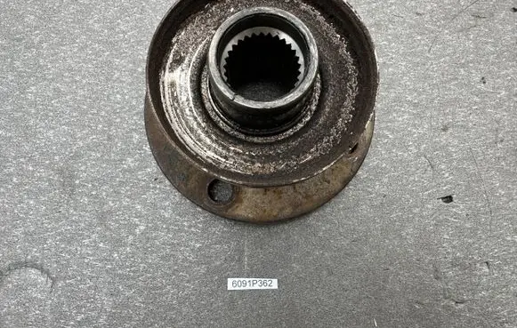 Nissan Patrol Y60 Rear prop shaft donut coupling/joint 3821001J00